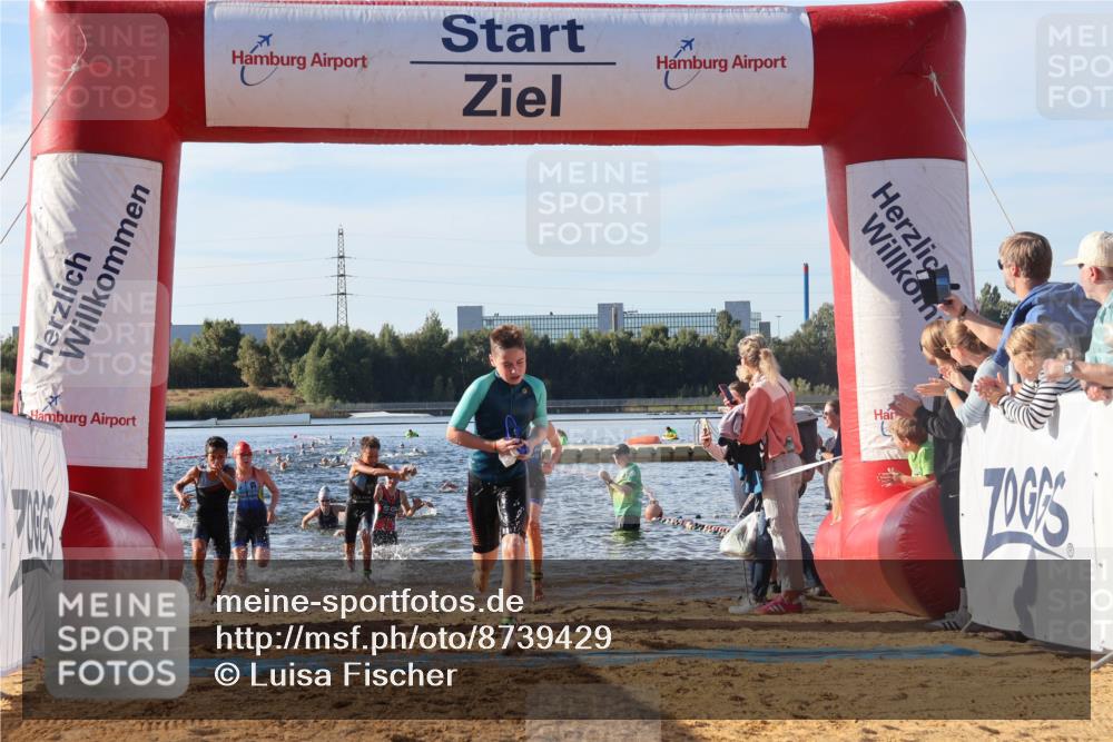 07.09.2025 - 19. Norderstedt Triathlon Luisa Fischer http://msf.ph/oto/8739429 07.09.2025 09:29:27 Schwimmen 554, 562, 563, 567, 570, 588, 591, 604, 606, 613 meine-sportfotos.de