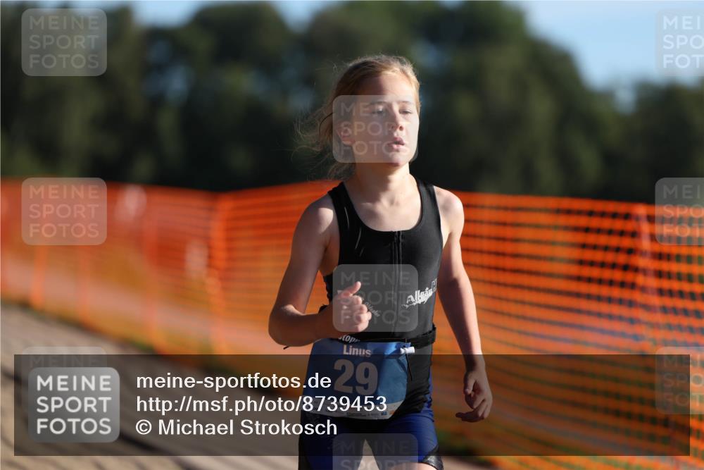 07.09.2025 - 19. Norderstedt Triathlon Michael Strokosch http://msf.ph/oto/8739453 07.09.2025 09:13:34 Laufen 29 meine-sportfotos.de