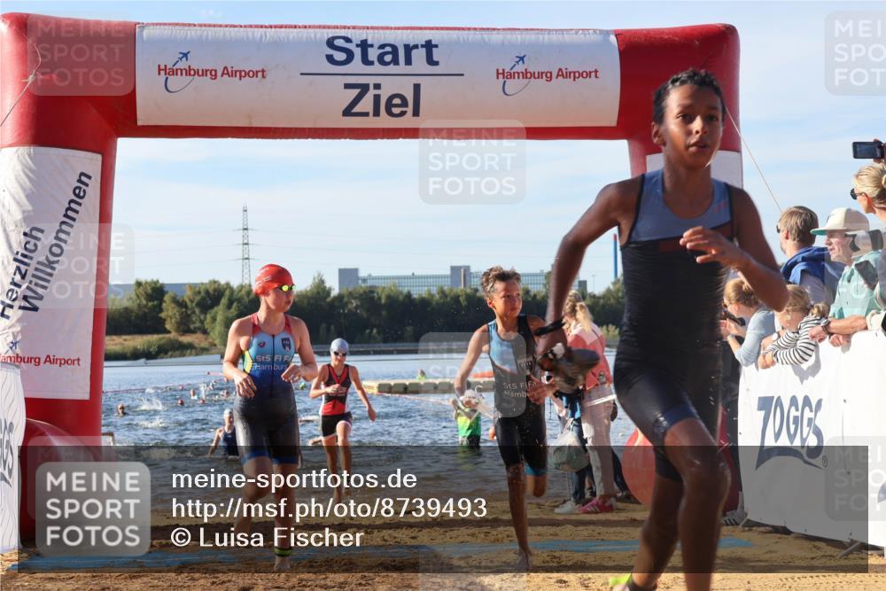 07.09.2025 - 19. Norderstedt Triathlon Luisa Fischer http://msf.ph/oto/8739493 07.09.2025 09:29:30 Schwimmen 554, 562, 563, 567, 570, 588, 591, 604, 606, 613 meine-sportfotos.de