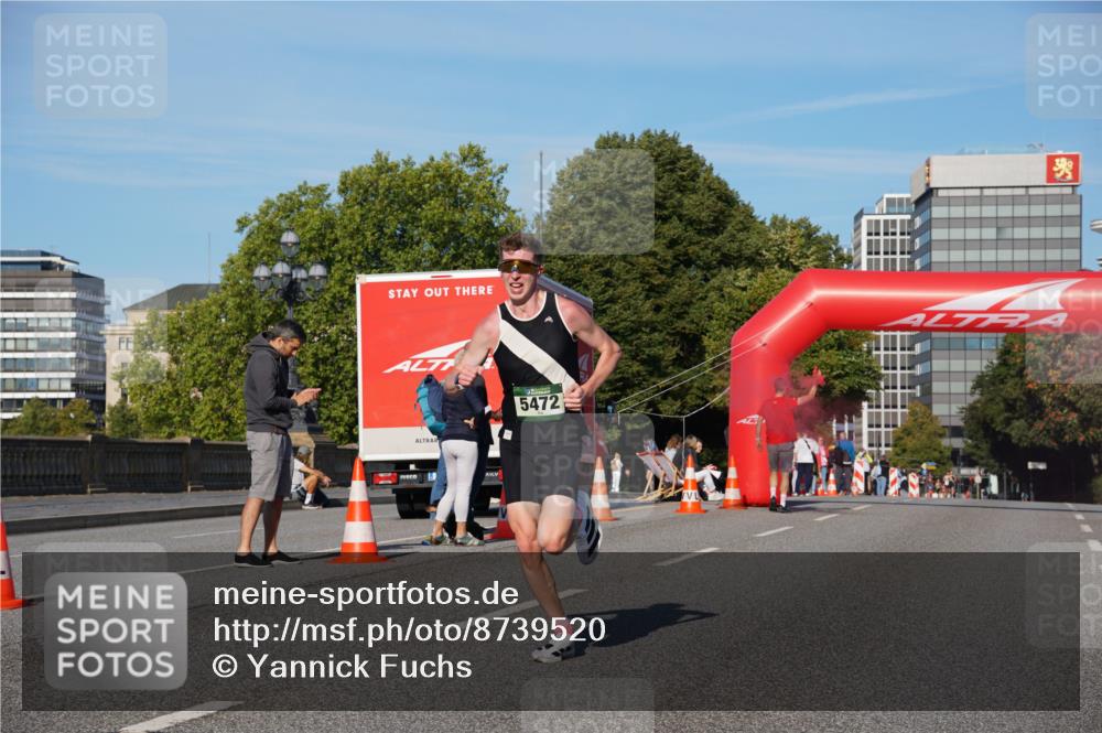 07.09.2025 - BARMER Alsterlauf Yannick Fuchs http://msf.ph/oto/8739520 07.09.2025 09:26:10 Laufen 5472, 39 meine-sportfotos.de