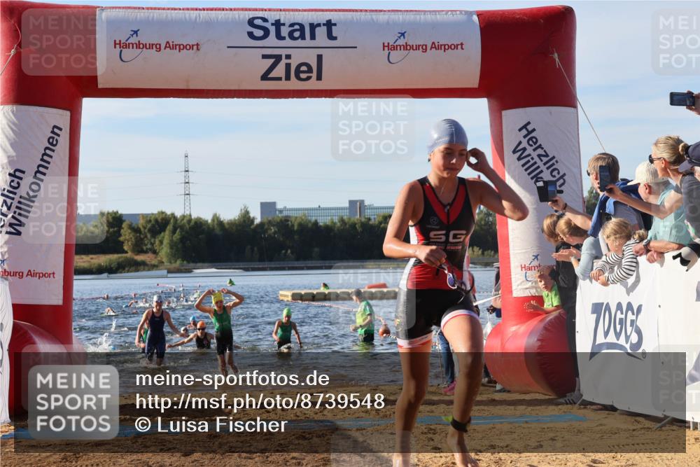 07.09.2025 - 19. Norderstedt Triathlon Luisa Fischer http://msf.ph/oto/8739548 07.09.2025 09:29:34 Schwimmen 554, 562, 563, 567, 587, 588, 591, 604, 606, 613, 618, 619 meine-sportfotos.de
