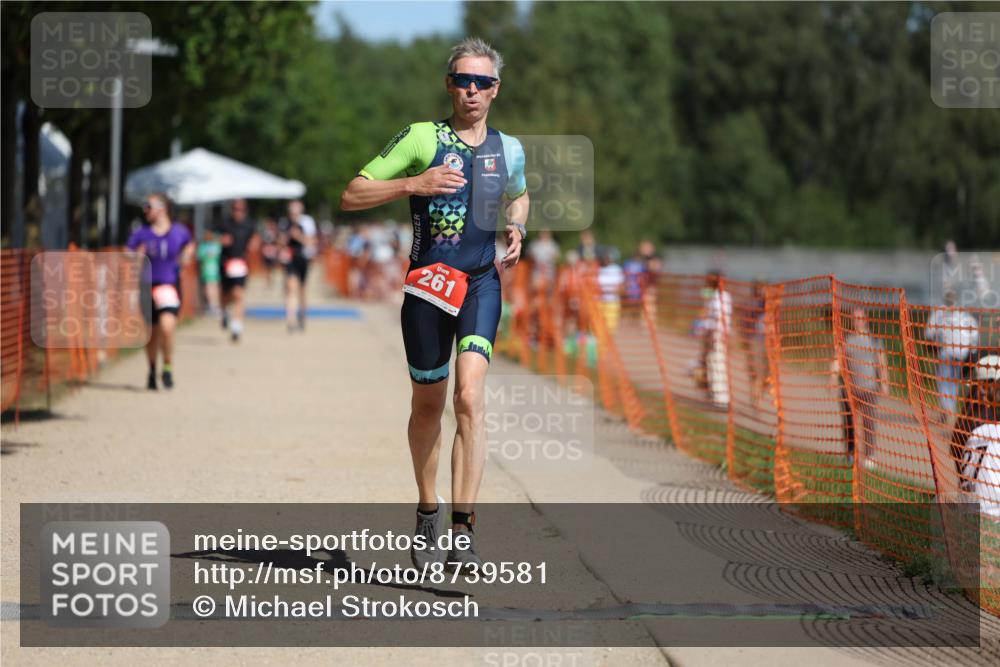 07.09.2025 - 19. Norderstedt Triathlon Michael Strokosch http://msf.ph/oto/8739581 07.09.2025 12:30:06 Laufen 261, 279, 1246 meine-sportfotos.de