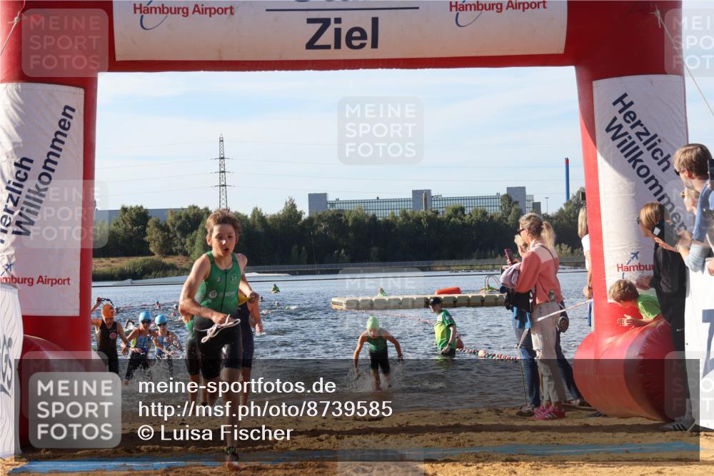 07.09.2025 - 19. Norderstedt Triathlon Luisa Fischer http://msf.ph/oto/8739585 07.09.2025 09:29:37 Schwimmen 554, 556, 563, 567, 572, 587, 588, 591, 595, 606, 609, 618, 619, 629 meine-sportfotos.de