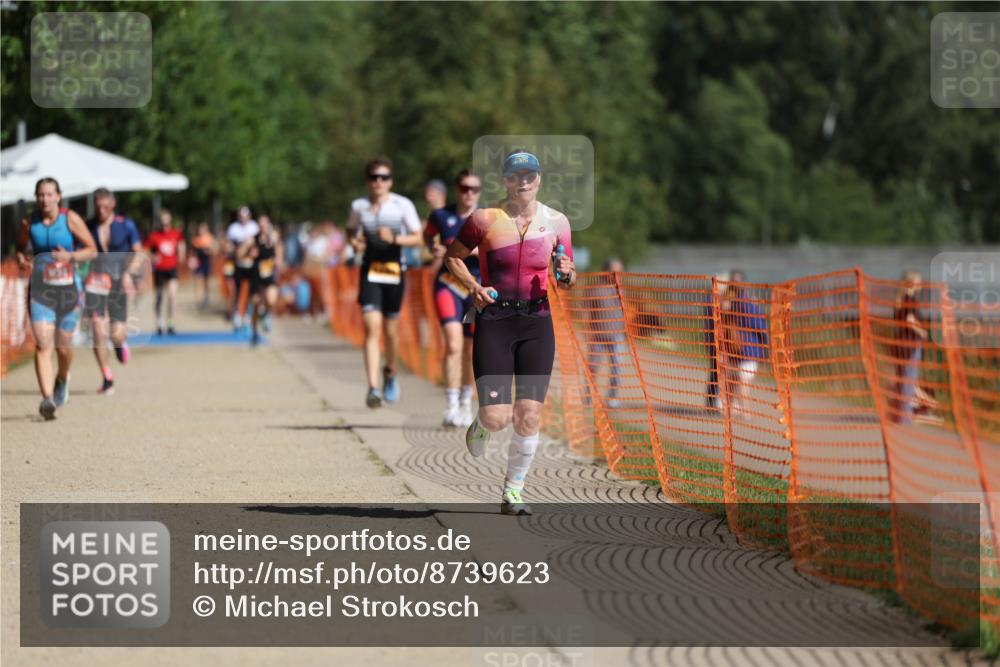 07.09.2025 - 19. Norderstedt Triathlon Michael Strokosch http://msf.ph/oto/8739623 07.09.2025 11:51:33 Laufen 199, 1181, 1194 meine-sportfotos.de