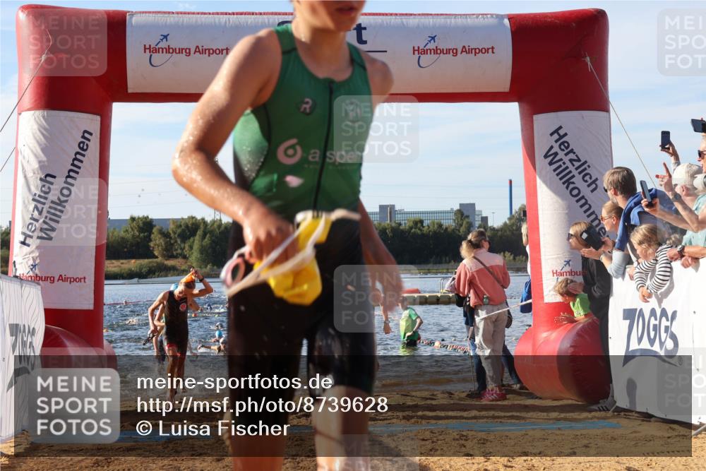 07.09.2025 - 19. Norderstedt Triathlon Luisa Fischer http://msf.ph/oto/8739628 07.09.2025 09:29:39 Schwimmen 554, 556, 563, 567, 572, 587, 588, 591, 595, 606, 609, 618, 619, 629 meine-sportfotos.de