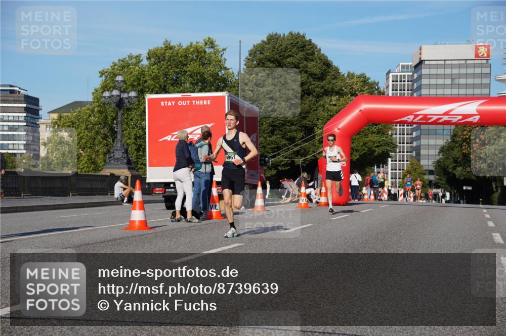 07.09.2025 - BARMER Alsterlauf Yannick Fuchs http://msf.ph/oto/8739639 07.09.2025 09:26:39 Laufen 4961 meine-sportfotos.de