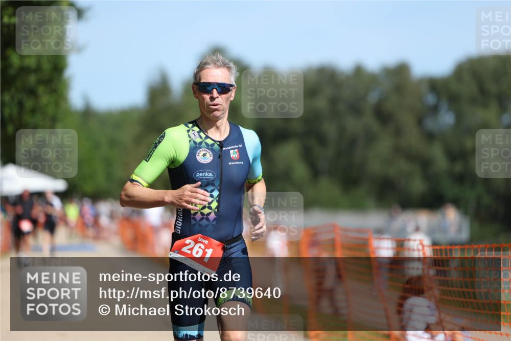 07.09.2025 - 19. Norderstedt Triathlon Michael Strokosch http://msf.ph/oto/8739640 07.09.2025 12:30:08 Laufen 261, 279, 1246 meine-sportfotos.de