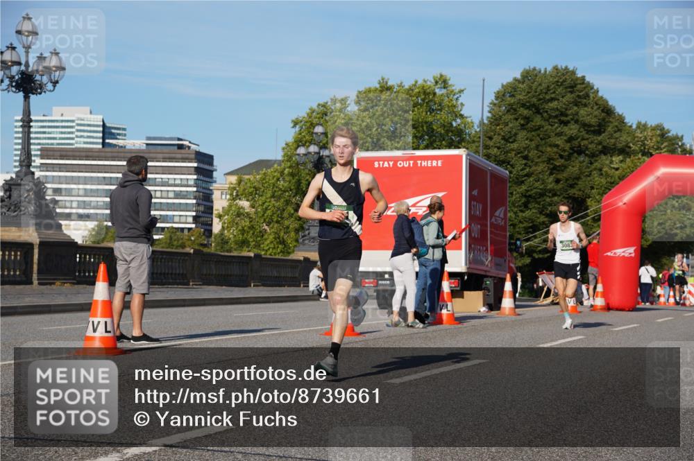 07.09.2025 - BARMER Alsterlauf Yannick Fuchs http://msf.ph/oto/8739661 07.09.2025 09:26:39 Laufen 308 meine-sportfotos.de