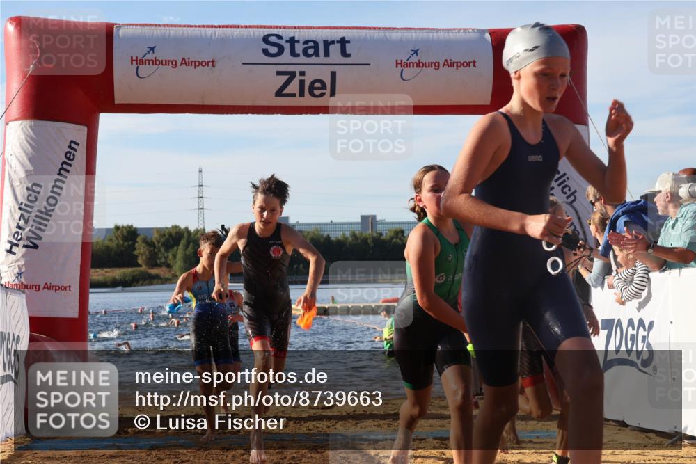 07.09.2025 - 19. Norderstedt Triathlon Luisa Fischer http://msf.ph/oto/8739663 07.09.2025 09:29:41 Schwimmen 554, 556, 563, 567, 572, 587, 588, 591, 595, 609, 618, 619, 629 meine-sportfotos.de