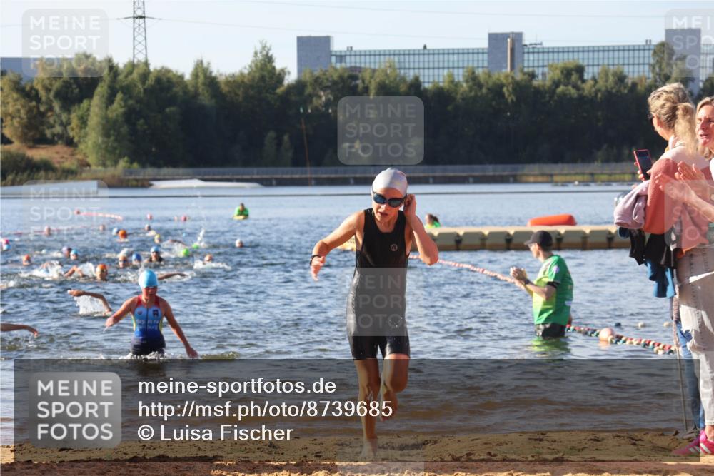 07.09.2025 - 19. Norderstedt Triathlon Luisa Fischer http://msf.ph/oto/8739685 07.09.2025 09:29:47 Schwimmen 556, 572, 587, 595, 601, 609, 618, 619, 629 meine-sportfotos.de