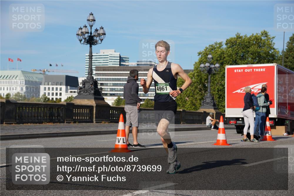 07.09.2025 - BARMER Alsterlauf Yannick Fuchs http://msf.ph/oto/8739699 07.09.2025 09:26:40 Laufen 31, 4961 meine-sportfotos.de