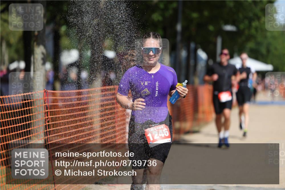 07.09.2025 - 19. Norderstedt Triathlon Michael Strokosch http://msf.ph/oto/8739736 07.09.2025 12:30:15 Laufen 252, 292, 1246 meine-sportfotos.de