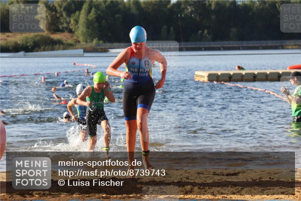 07.09.2025 - 19. Norderstedt Triathlon Luisa Fischer http://msf.ph/oto/8739743 07.09.2025 09:29:53 Schwimmen 556, 572, 595, 601, 603, 607, 609, 629, 634 meine-sportfotos.de