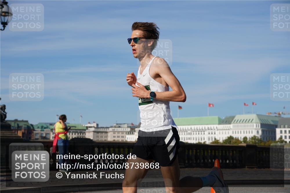 07.09.2025 - BARMER Alsterlauf Yannick Fuchs http://msf.ph/oto/8739868 07.09.2025 09:26:43 Laufen  meine-sportfotos.de