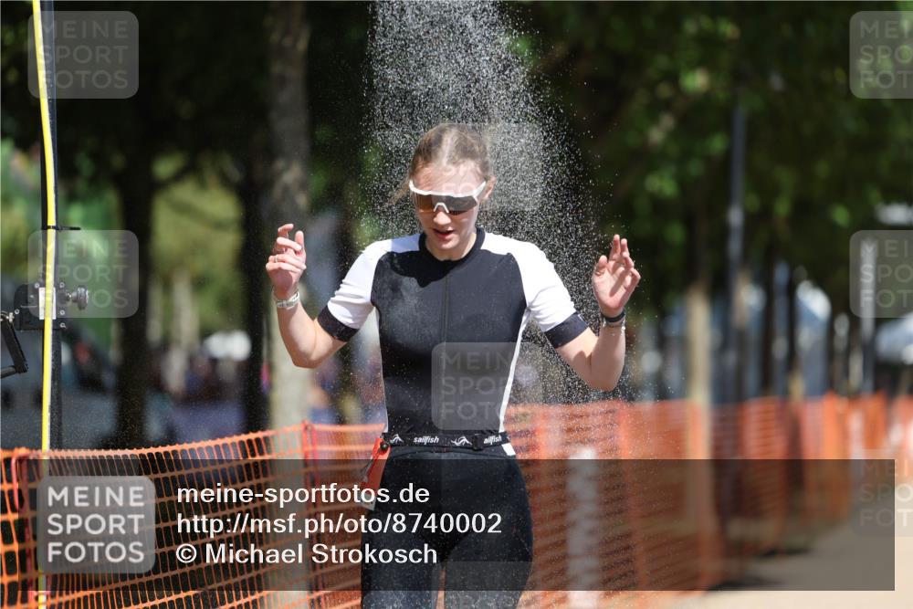 07.09.2025 - 19. Norderstedt Triathlon Michael Strokosch http://msf.ph/oto/8740002 07.09.2025 12:30:21 Laufen 252, 292 meine-sportfotos.de