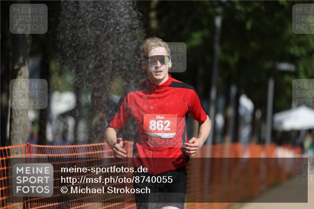 07.09.2025 - 19. Norderstedt Triathlon Michael Strokosch http://msf.ph/oto/8740055 07.09.2025 11:51:55 Laufen 862, 1170, 1206 meine-sportfotos.de