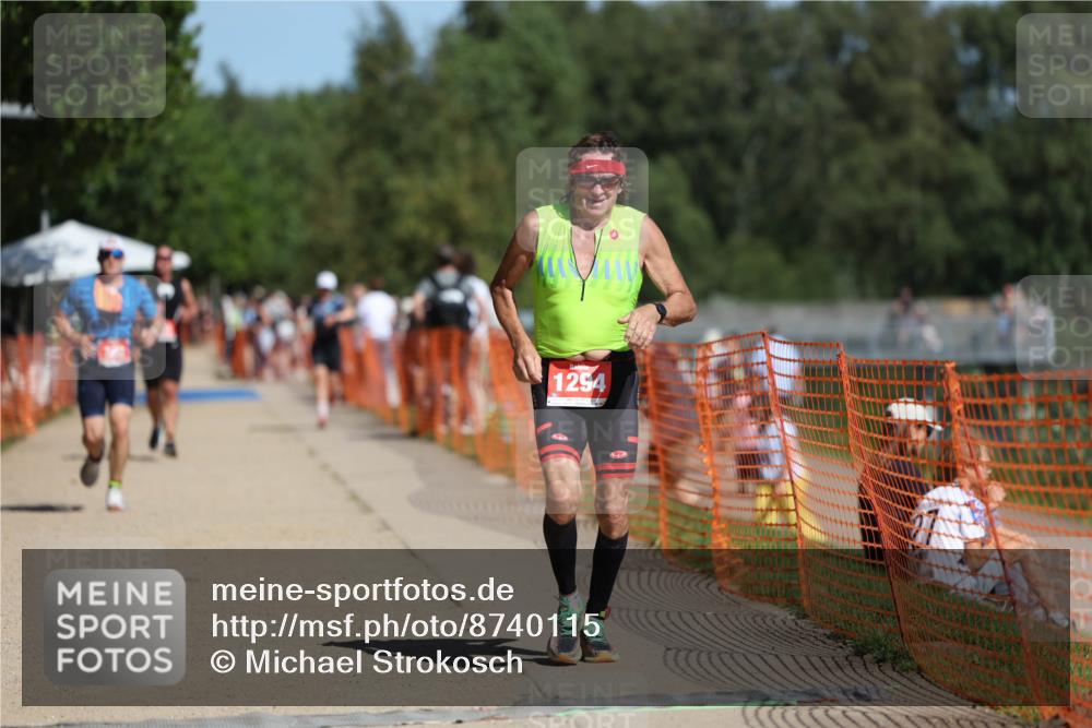 07.09.2025 - 19. Norderstedt Triathlon Michael Strokosch http://msf.ph/oto/8740115 07.09.2025 12:30:30 Laufen 303, 1294 meine-sportfotos.de