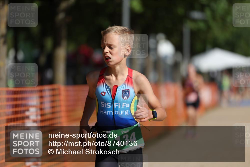 07.09.2025 - 19. Norderstedt Triathlon Michael Strokosch http://msf.ph/oto/8740136 07.09.2025 10:55:42 Laufen 134, 637, 680 meine-sportfotos.de