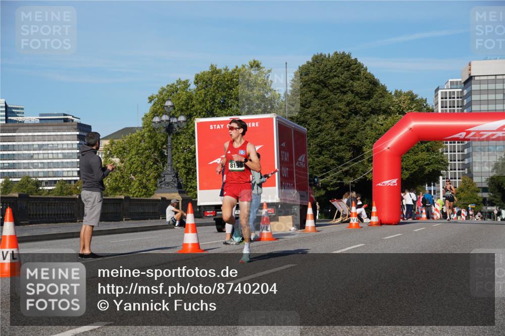 07.09.2025 - BARMER Alsterlauf Yannick Fuchs http://msf.ph/oto/8740204 07.09.2025 09:27:03 Laufen 8199 meine-sportfotos.de