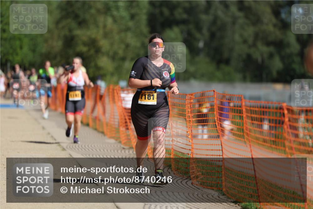 07.09.2025 - 19. Norderstedt Triathlon Michael Strokosch http://msf.ph/oto/8740246 07.09.2025 11:52:10 Laufen 200, 833, 1161, 1197 meine-sportfotos.de