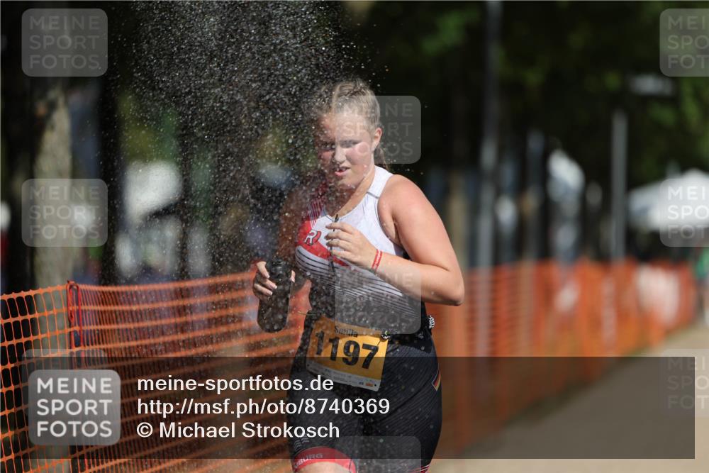 07.09.2025 - 19. Norderstedt Triathlon Michael Strokosch http://msf.ph/oto/8740369 07.09.2025 11:52:17 Laufen 200, 771, 1161, 1197 meine-sportfotos.de