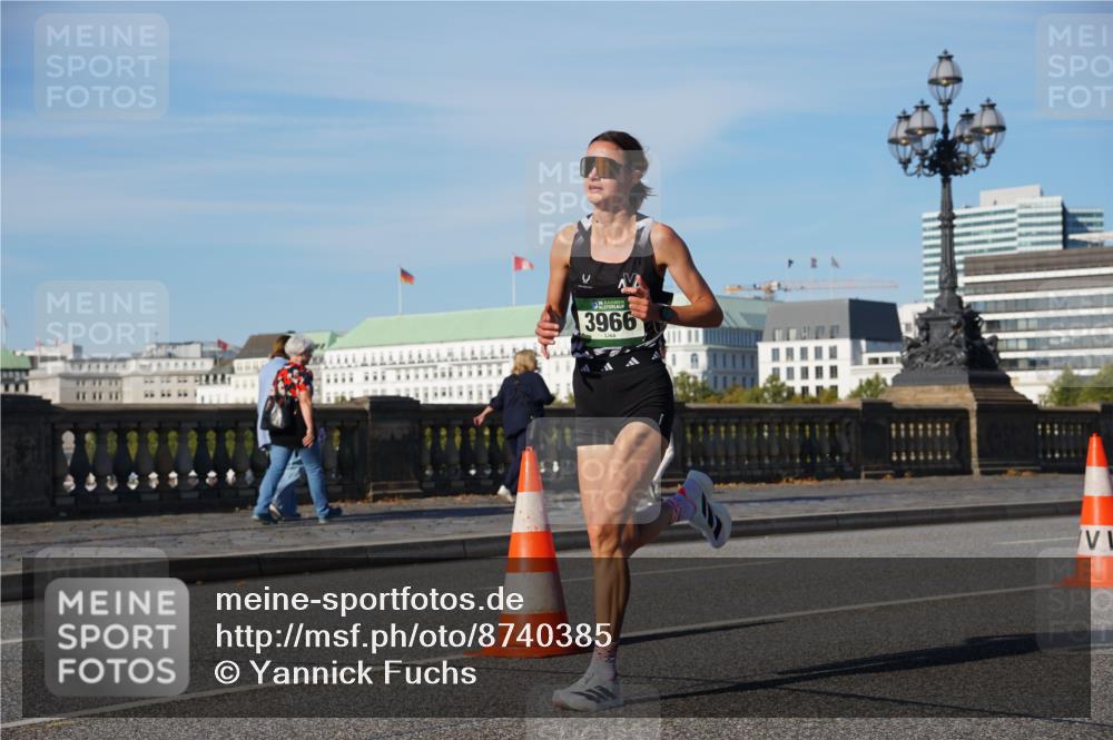 07.09.2025 - BARMER Alsterlauf Yannick Fuchs http://msf.ph/oto/8740385 07.09.2025 09:27:10 Laufen 3966 meine-sportfotos.de