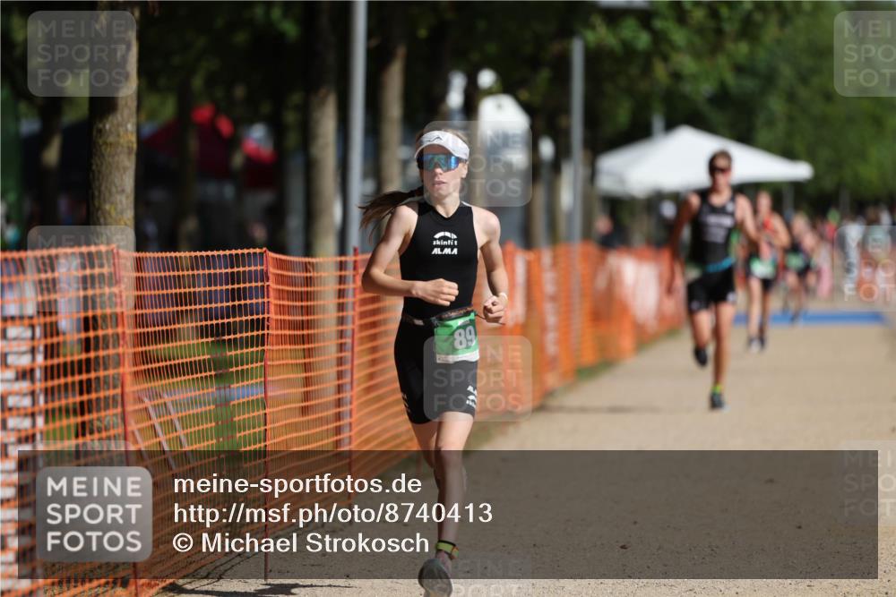 07.09.2025 - 19. Norderstedt Triathlon Michael Strokosch http://msf.ph/oto/8740413 07.09.2025 10:55:55 Laufen 89, 668, 1150 meine-sportfotos.de