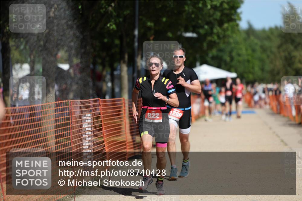 07.09.2025 - 19. Norderstedt Triathlon Michael Strokosch http://msf.ph/oto/8740428 07.09.2025 12:30:45 Laufen 703, 822, 1280, 1343 meine-sportfotos.de