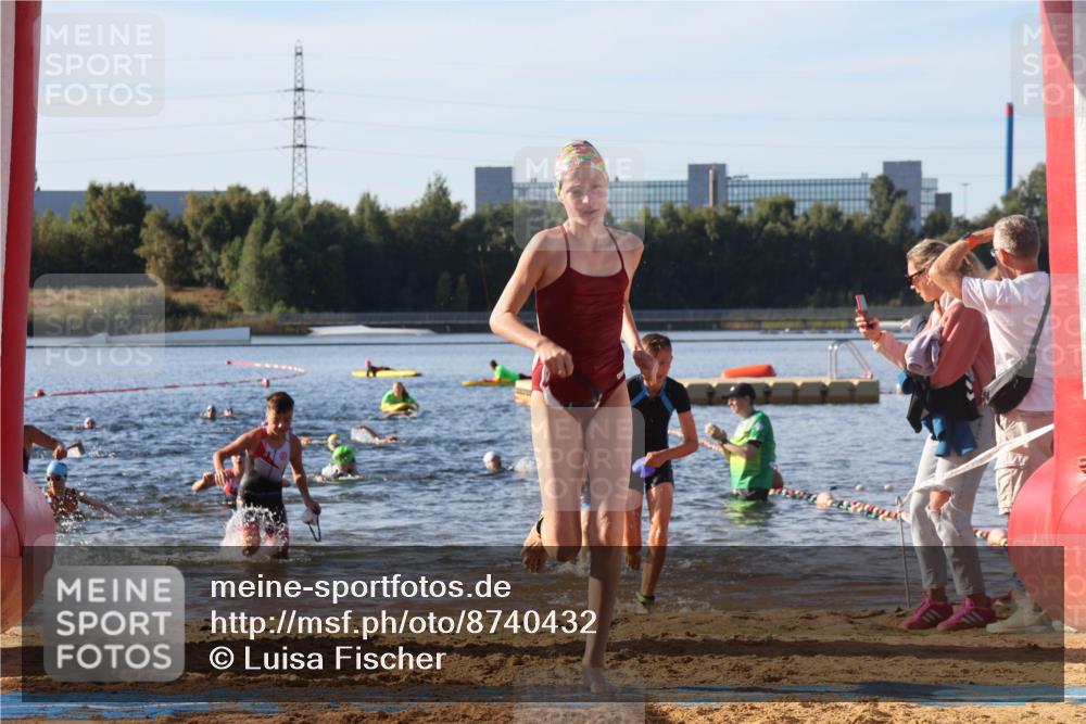 07.09.2025 - 19. Norderstedt Triathlon Luisa Fischer http://msf.ph/oto/8740432 07.09.2025 09:30:42 Schwimmen 575, 576, 577, 578, 580, 584, 589, 592, 596, 598, 599, 620, 622, 624 meine-sportfotos.de