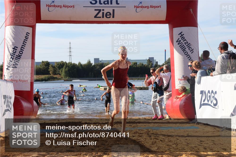 07.09.2025 - 19. Norderstedt Triathlon Luisa Fischer http://msf.ph/oto/8740441 07.09.2025 09:30:42 Schwimmen 575, 576, 577, 578, 580, 584, 589, 592, 596, 598, 599, 620, 622, 624 meine-sportfotos.de