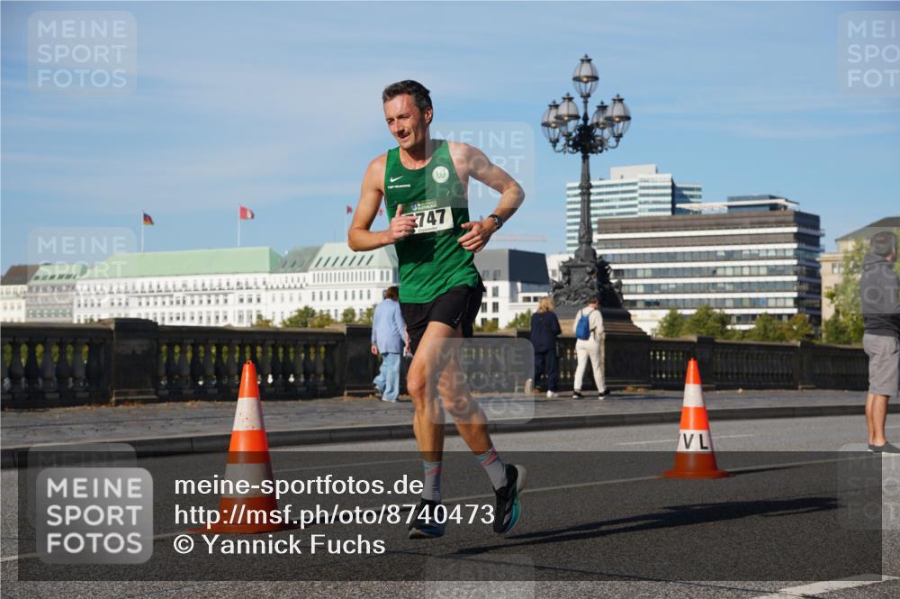 07.09.2025 - BARMER Alsterlauf Yannick Fuchs http://msf.ph/oto/8740473 07.09.2025 09:27:16 Laufen 747 meine-sportfotos.de