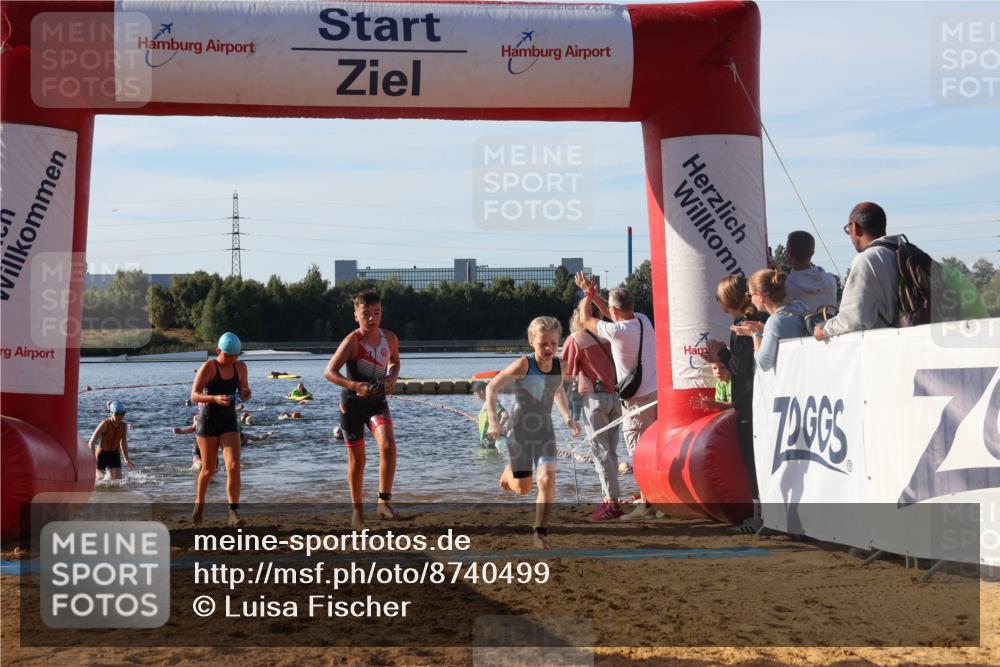 07.09.2025 - 19. Norderstedt Triathlon Luisa Fischer http://msf.ph/oto/8740499 07.09.2025 09:30:46 Schwimmen 575, 577, 578, 580, 584, 592, 596, 598, 620, 621, 624 meine-sportfotos.de