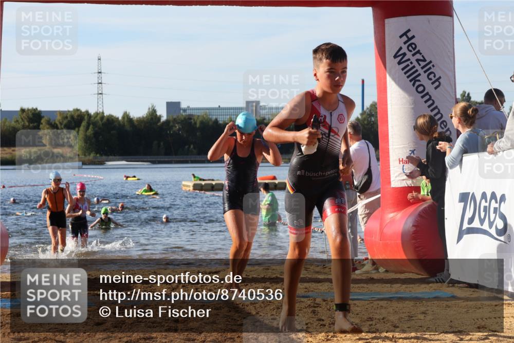 07.09.2025 - 19. Norderstedt Triathlon Luisa Fischer http://msf.ph/oto/8740536 07.09.2025 09:30:48 Schwimmen 575, 577, 578, 580, 584, 592, 596, 602, 620, 621, 624 meine-sportfotos.de