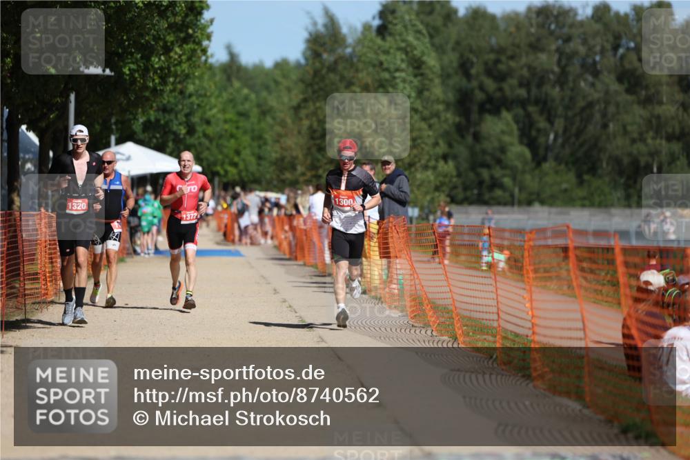 07.09.2025 - 19. Norderstedt Triathlon Michael Strokosch http://msf.ph/oto/8740562 07.09.2025 12:30:52 Laufen 1300, 1320, 1372 meine-sportfotos.de