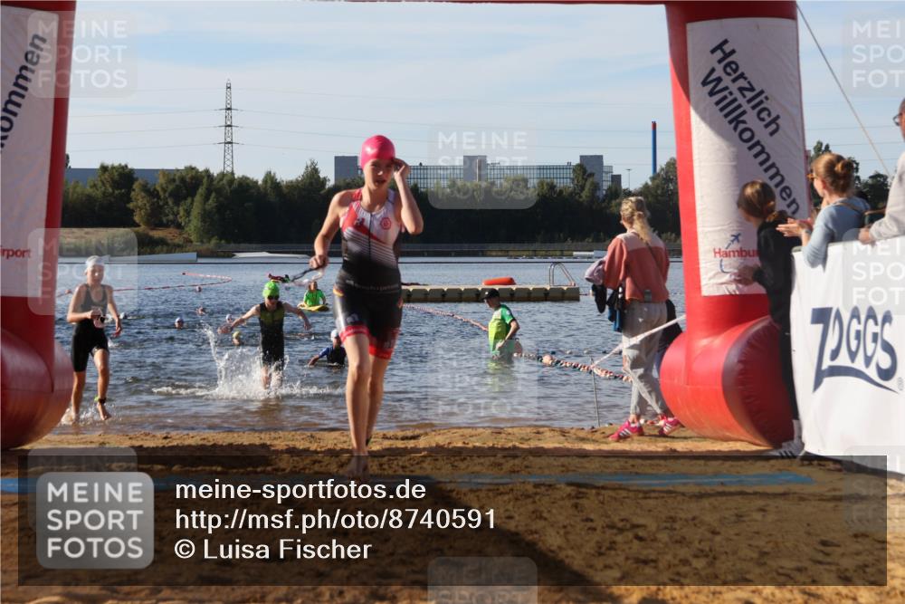 07.09.2025 - 19. Norderstedt Triathlon Luisa Fischer http://msf.ph/oto/8740591 07.09.2025 09:30:53 Schwimmen 575, 578, 596, 597, 602, 616, 620, 621, 624 meine-sportfotos.de