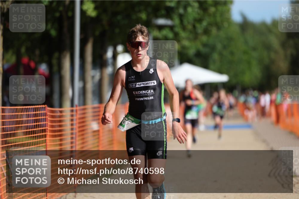 07.09.2025 - 19. Norderstedt Triathlon Michael Strokosch http://msf.ph/oto/8740598 07.09.2025 10:56:00 Laufen 89, 109, 668 meine-sportfotos.de