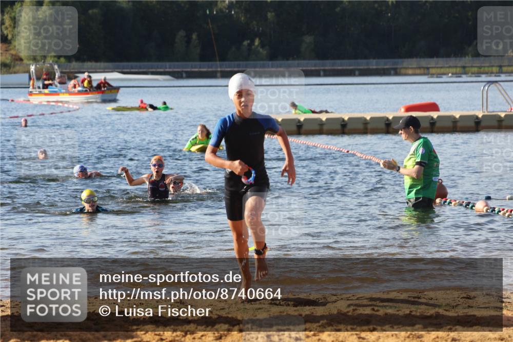 07.09.2025 - 19. Norderstedt Triathlon Luisa Fischer http://msf.ph/oto/8740664 07.09.2025 09:31:01 Schwimmen 564, 597, 602, 616, 621 meine-sportfotos.de
