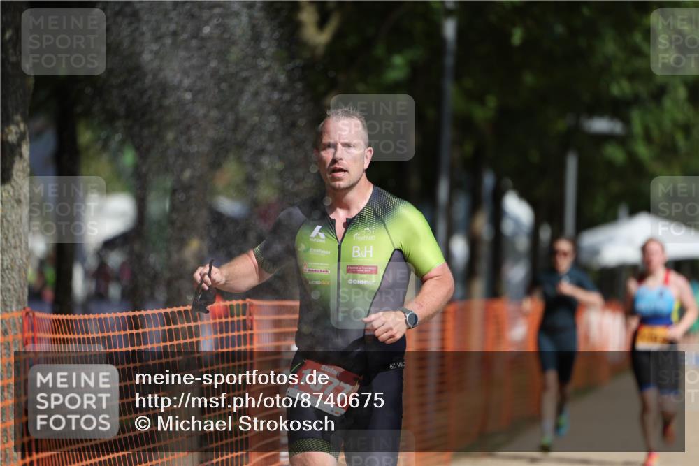 07.09.2025 - 19. Norderstedt Triathlon Michael Strokosch http://msf.ph/oto/8740675 07.09.2025 11:52:33 Laufen 1167, 1227, 1377 meine-sportfotos.de