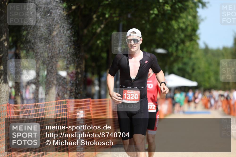 07.09.2025 - 19. Norderstedt Triathlon Michael Strokosch http://msf.ph/oto/8740704 07.09.2025 12:30:58 Laufen 710, 1300, 1320, 1372 meine-sportfotos.de