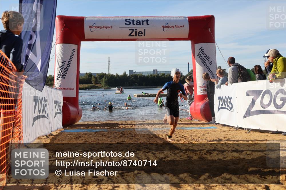 07.09.2025 - 19. Norderstedt Triathlon Luisa Fischer http://msf.ph/oto/8740714 07.09.2025 09:31:04 Schwimmen 564, 597, 602, 616 meine-sportfotos.de