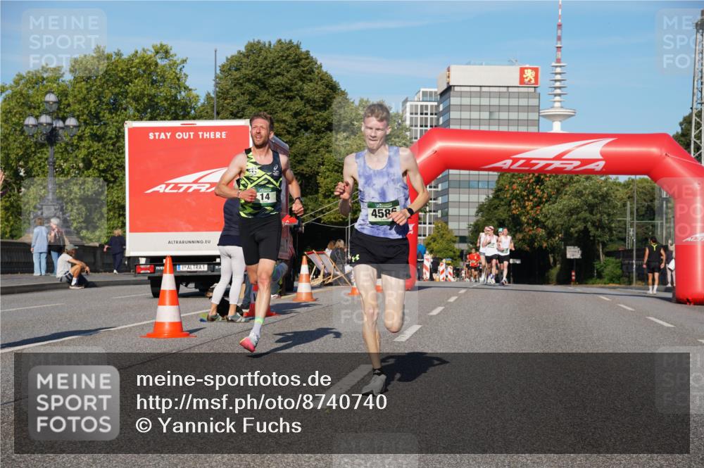 07.09.2025 - BARMER Alsterlauf Yannick Fuchs http://msf.ph/oto/8740740 07.09.2025 09:27:37 Laufen 14, 458, 1 meine-sportfotos.de