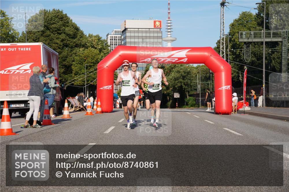 07.09.2025 - BARMER Alsterlauf Yannick Fuchs http://msf.ph/oto/8740861 07.09.2025 09:27:43 Laufen 1, 5396, 5826 meine-sportfotos.de