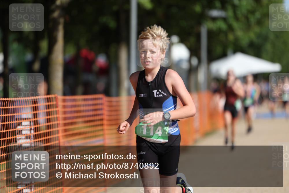 07.09.2025 - 19. Norderstedt Triathlon Michael Strokosch http://msf.ph/oto/8740892 07.09.2025 10:56:08 Laufen 109, 114, 682 meine-sportfotos.de