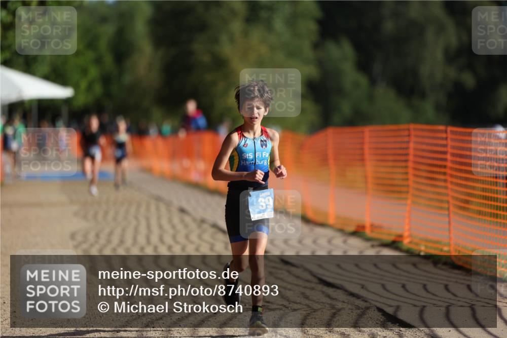 07.09.2025 - 19. Norderstedt Triathlon Michael Strokosch http://msf.ph/oto/8740893 07.09.2025 09:15:01 Laufen 17, 34, 39 meine-sportfotos.de