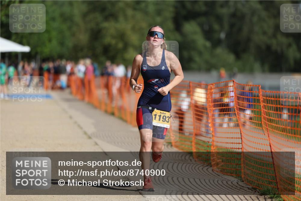 07.09.2025 - 19. Norderstedt Triathlon Michael Strokosch http://msf.ph/oto/8740900 07.09.2025 11:52:45 Laufen 1193 meine-sportfotos.de
