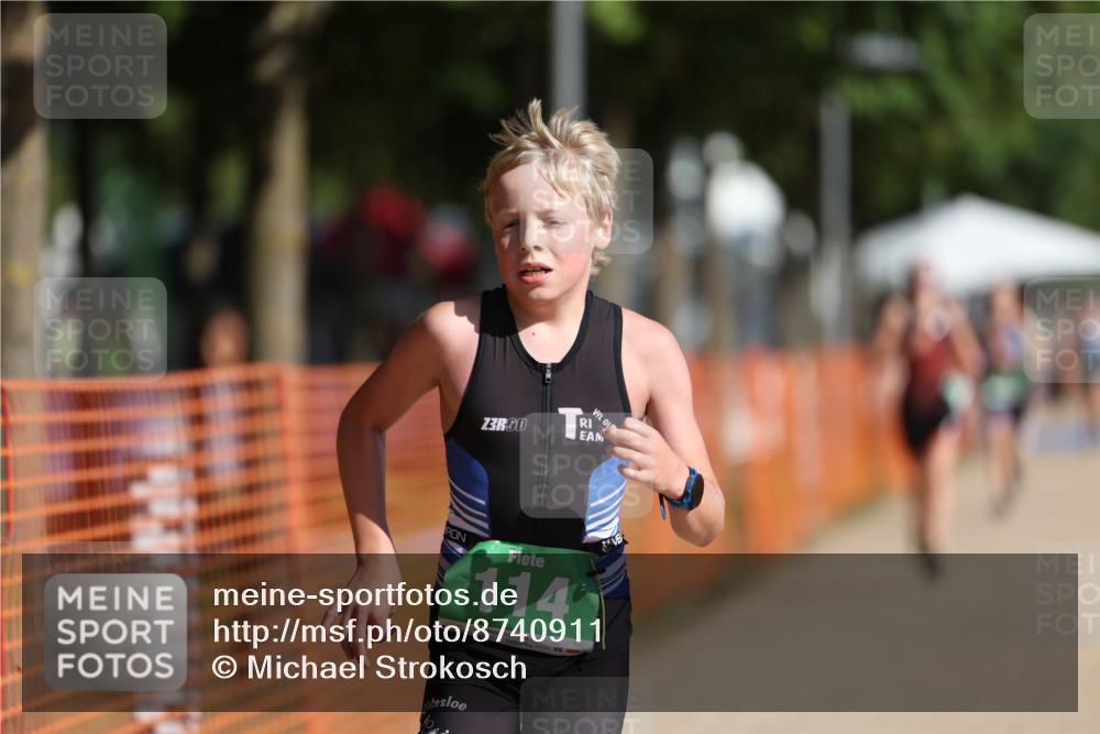 07.09.2025 - 19. Norderstedt Triathlon Michael Strokosch http://msf.ph/oto/8740911 07.09.2025 10:56:09 Laufen 70, 109, 114, 682 meine-sportfotos.de