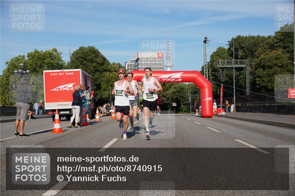 07.09.2025 - BARMER Alsterlauf Yannick Fuchs http://msf.ph/oto/8740915 07.09.2025 09:27:44 Laufen 5396, 5826 meine-sportfotos.de