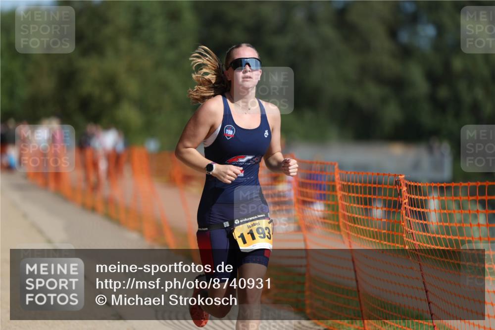 07.09.2025 - 19. Norderstedt Triathlon Michael Strokosch http://msf.ph/oto/8740931 07.09.2025 11:52:46 Laufen 1193 meine-sportfotos.de