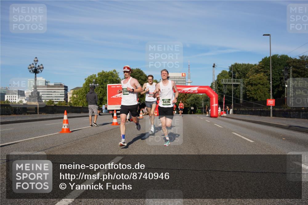 07.09.2025 - BARMER Alsterlauf Yannick Fuchs http://msf.ph/oto/8740946 07.09.2025 09:27:45 Laufen 6396, 560, 5826 meine-sportfotos.de