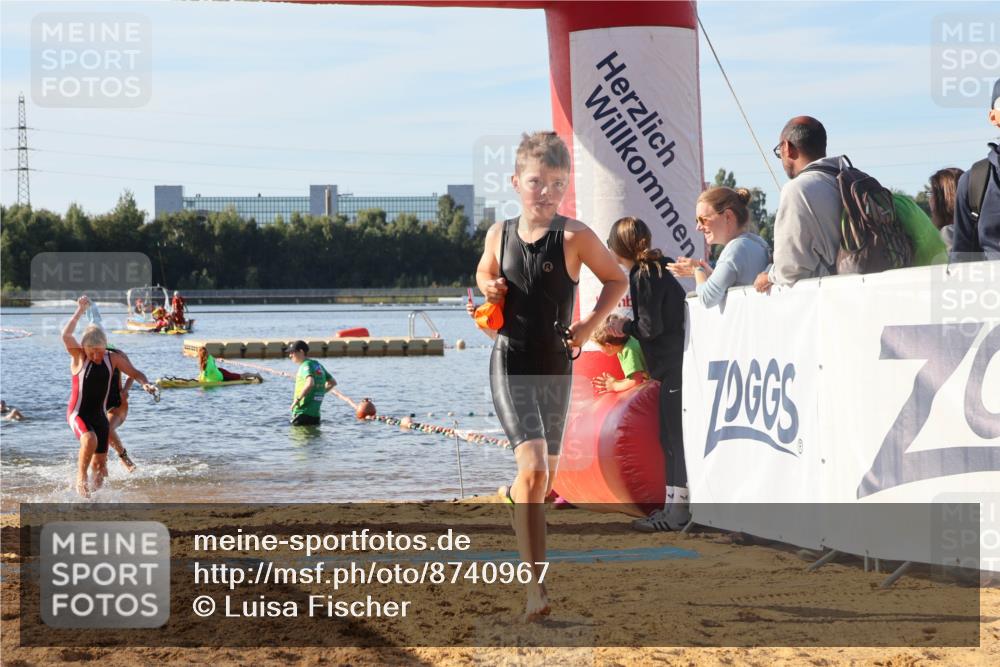 07.09.2025 - 19. Norderstedt Triathlon Luisa Fischer http://msf.ph/oto/8740967 07.09.2025 09:31:22 Schwimmen 555, 571, 574, 579, 608, 610, 632 meine-sportfotos.de